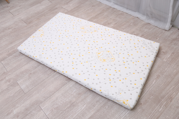 芬可嬰童床墊 海綿寶寶